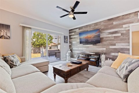 Casa en venta en Saint Petersburg, Florida, 3 dormitorios, 159.42 m2 № 2149669 - foto 18