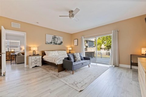 Casa en venta en Saint Petersburg, Florida, 3 dormitorios, 159.42 m2 № 2149669 - foto 21