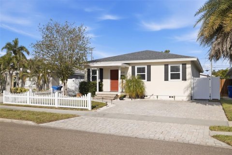 Casa en venta en Saint Petersburg, Florida, 3 dormitorios, 159.42 m2 № 2149669 - foto 6