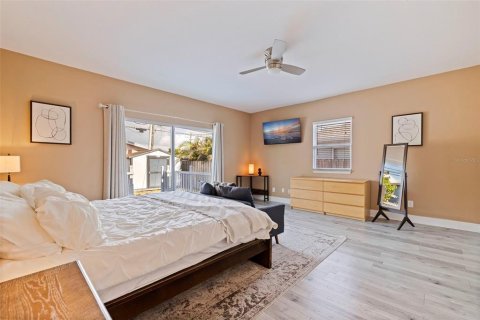 Casa en venta en Saint Petersburg, Florida, 3 dormitorios, 159.42 m2 № 2149669 - foto 20