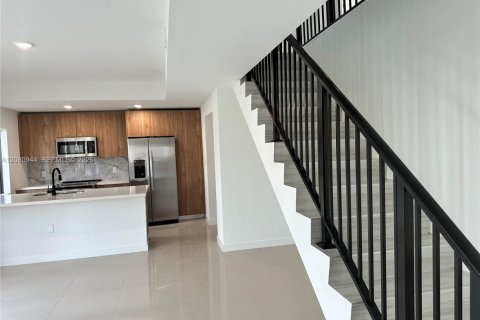 Villa ou maison à louer à Florida City, Floride: 5 chambres, 176.7 m2 № 2338448 - photo 18