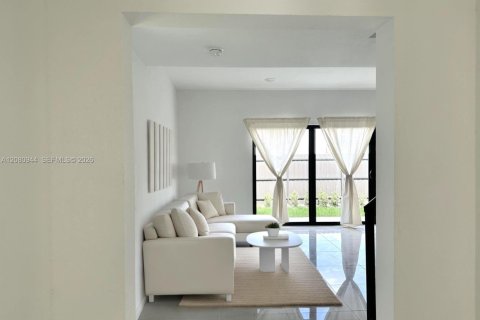 Villa ou maison à Florida City, Floride 5 chambres, 176.7 m2 № 2338448