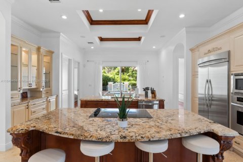 House in Hollywood, Florida 5 bedrooms, 187.66 sq.m. № 2018908 - photo 17