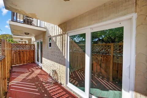 Купить кондоминиум в Майами, Флорида 2 спальни, 87.79м2, № 2023786 - фото 30