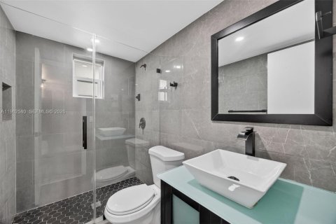 Купить кондоминиум в Майами, Флорида 2 спальни, 87.79м2, № 2023786 - фото 15