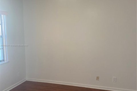 Copropriété à louer à Hallandale Beach, Floride: 2 chambres, 117.06 m2 № 1928477 - photo 7