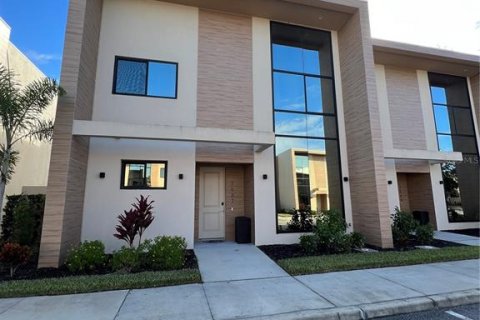 Townhouse in Kissimmee, Florida 4 bedrooms, 218.88 sq.m. № 1823341 - photo 1