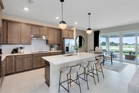 Villa ou maison à vendre à Davenport, Floride: 4 chambres, 232.53 m2 № 2417011 - photo 5