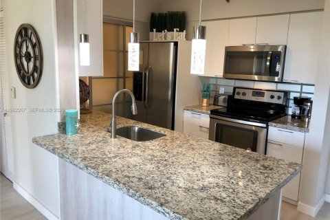 Снять в аренду кондоминиум в Авентура, Флорида 1 спальня, 67.82м2, № 2045039 - фото 10