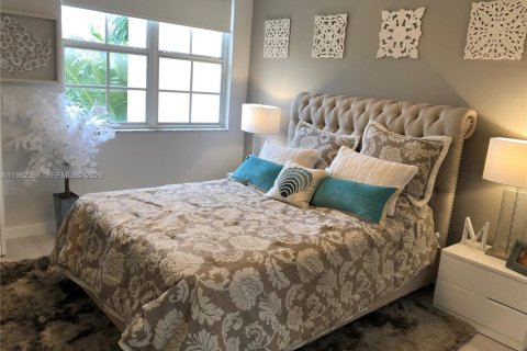 Снять в аренду кондоминиум в Авентура, Флорида 1 спальня, 67.82м2, № 2045039 - фото 14