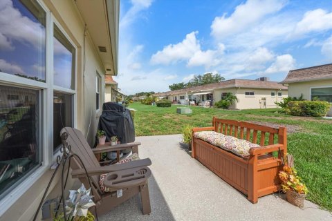 House in Clearwater, Florida 2 bedrooms, 141.86 sq.m. № 2227264 - photo 23