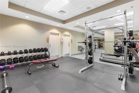 Снять в аренду кондоминиум в Майами, Флорида 1 спальня, 106.09м2, № 2021807 - фото 22