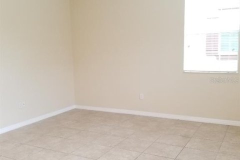 Adosado en venta en Winter Garden, Florida, 3 dormitorios, 162.39 m2 № 1716655 - foto 9