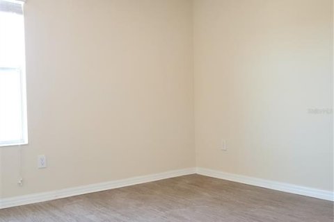 Adosado en venta en Winter Garden, Florida, 3 dormitorios, 162.39 m2 № 1716655 - foto 18