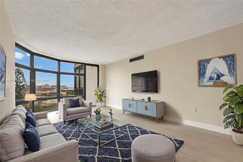 Copropriété à louer à Aventura, Floride: 1 chambre, 116.13 m2 № 1931372 - photo 10