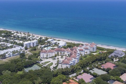 Condo in Vero Beach, Florida, 2 bedrooms  № 1058975 - photo 1