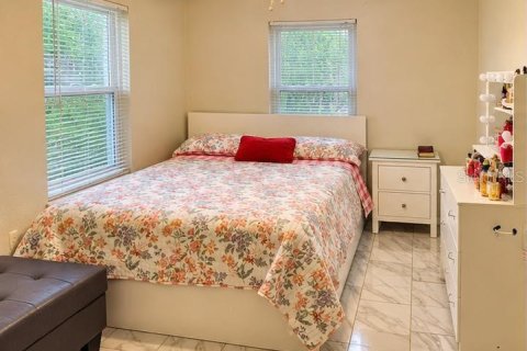 Villa ou maison à vendre à Orlando, Floride: 3 chambres, 82.4 m2 № 2433662 - photo 10