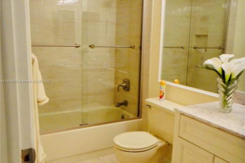 Copropriété à louer à Palm Beach Gardens, Floride: 2 chambres, 117.8 m2 № 1960042 - photo 6