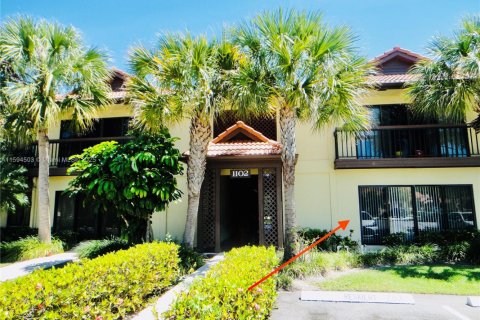 Copropriété à louer à Palm Beach Gardens, Floride: 2 chambres, 117.8 m2 № 1960042 - photo 1