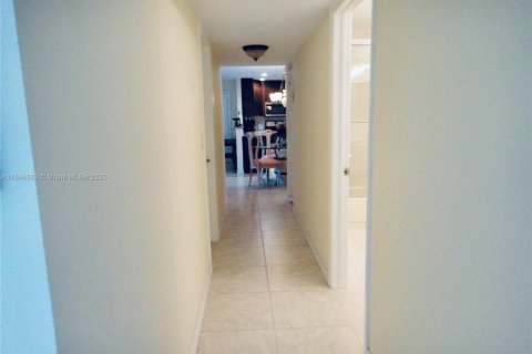 Copropriété à louer à Palm Beach Gardens, Floride: 2 chambres, 117.8 m2 № 1960042 - photo 5