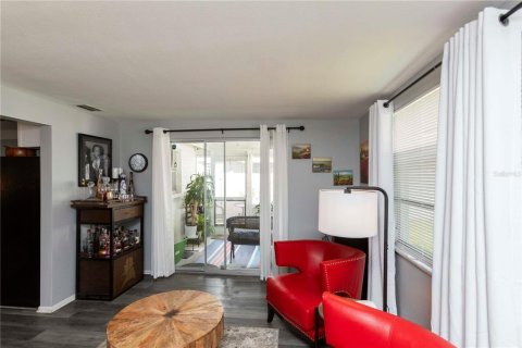 Casa en venta en Port Richey, Florida, 2 dormitorios, 96.62 m2 № 1909846 - foto 18