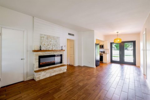 Villa ou maison à vendre à Orlando, Floride: 3 chambres, 122.91 m2 № 1898769 - photo 6