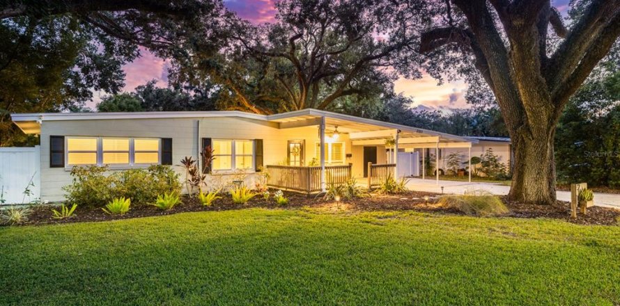 Casa en Orlando, Florida 3 dormitorios, 122.91 m2 № 1898769