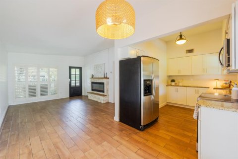 Villa ou maison à vendre à Orlando, Floride: 3 chambres, 122.91 m2 № 1898769 - photo 9