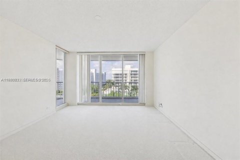 Condo in Highland Beach, Florida, 3 bedrooms  № 2043341 - photo 29