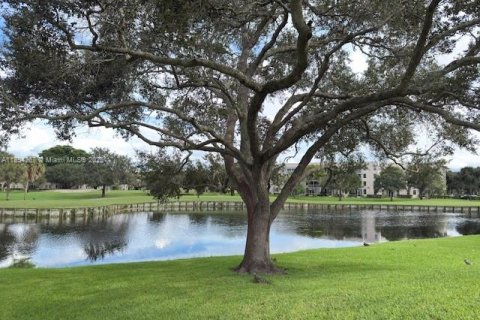 Снять в аренду кондоминиум в Дейви, Флорида 1 спальня, 60.76м2, № 1945973 - фото 16