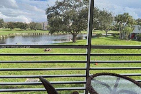 Снять в аренду кондоминиум в Дейви, Флорида 1 спальня, 60.76м2, № 1945973 - фото 15