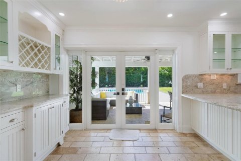 Купить виллу или дом в Майами, Флорида 3 спальни, 174.84м2, № 1955562 - фото 23