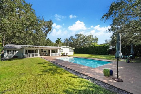 House in Miami, Florida 3 bedrooms, 174.84 sq.m. № 1955562 - photo 5