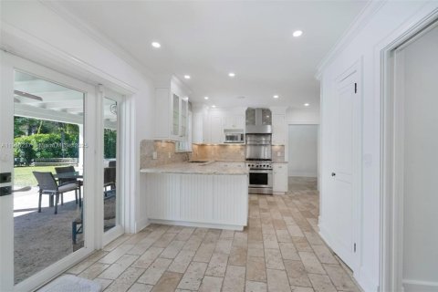 Купить виллу или дом в Майами, Флорида 3 спальни, 174.84м2, № 1955562 - фото 25