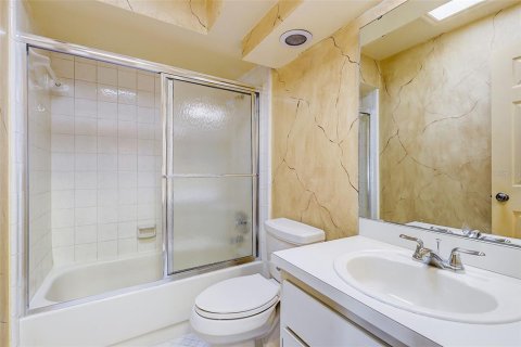 Condo in Orlando, Florida, 3 bedrooms  № 2433605 - photo 28