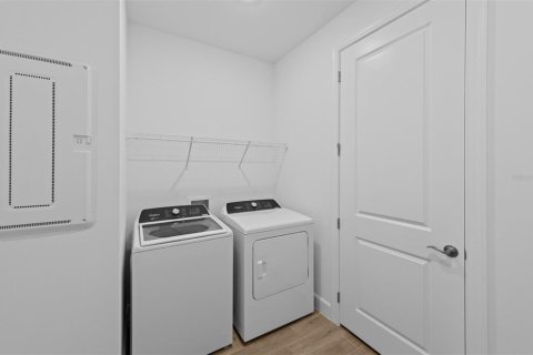 Купить виллу или дом в Венеция, Флорида 4 комнаты, 202.99м2, № 2318375 - фото 3
