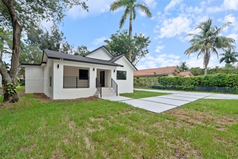 Casa en venta en Davie, Florida, 5 dormitorios, 298.59 m2 № 1920608 - foto 5