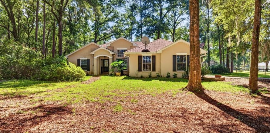 Villa ou maison à Ocala, Floride 3 chambres, 150.32 m2 № 2419999
