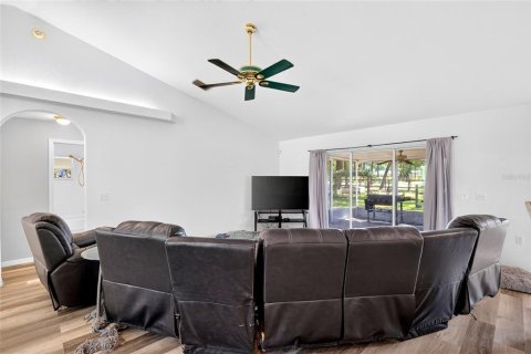 Villa ou maison à vendre à Ocala, Floride: 3 chambres, 150.32 m2 № 2419999 - photo 5