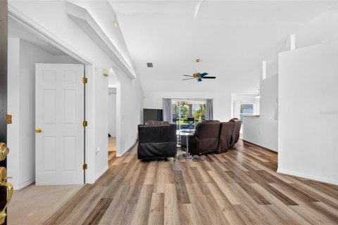 Villa ou maison à vendre à Ocala, Floride: 3 chambres, 150.32 m2 № 2419999 - photo 4