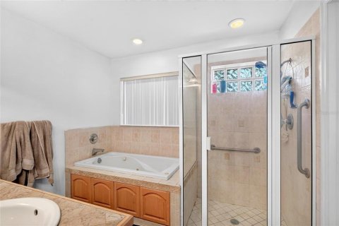 Villa ou maison à vendre à Ocala, Floride: 3 chambres, 150.32 m2 № 2419999 - photo 17