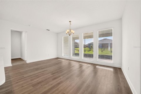 Villa ou maison à vendre à Ocala, Floride: 2 chambres, 231.61 m2 № 2434516 - photo 11