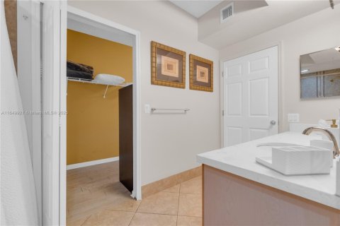 Copropriété à louer à Aventura, Floride: 2 chambres, 100.06 m2 № 1711106 - photo 16