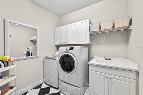 Casa en venta en Sarasota, Florida, 3 dormitorios, 196.02 m2 № 1918635 - foto 27