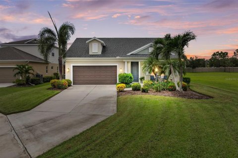 Casa en venta en Sarasota, Florida, 3 dormitorios, 196.02 m2 № 1918635 - foto 1