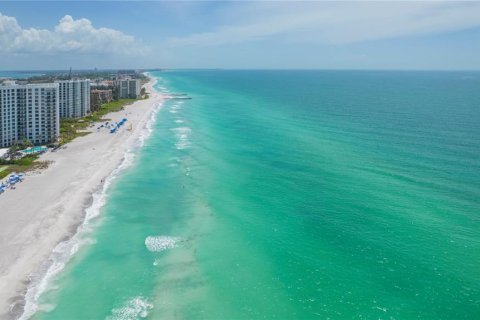 Copropriété à vendre à Longboat Key, Floride: 3 chambres, 202.53 m2 № 2308107 - photo 5