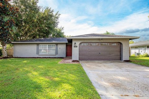 Villa ou maison à Winter Park, Floride 3 chambres, 122.45 m2 № 2434883