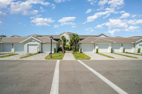 Copropriété à vendre à Punta Gorda, Floride: 2 chambres, 145.76 m2 № 1905478 - photo 2