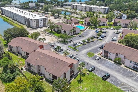 Condo in Orlando, Florida, 2 bedrooms  № 2377913 - photo 23