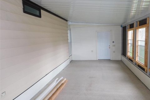Appartement à louer à Zephyrhills, Floride: 2 chambres, 98.1 m2 № 1907486 - photo 3